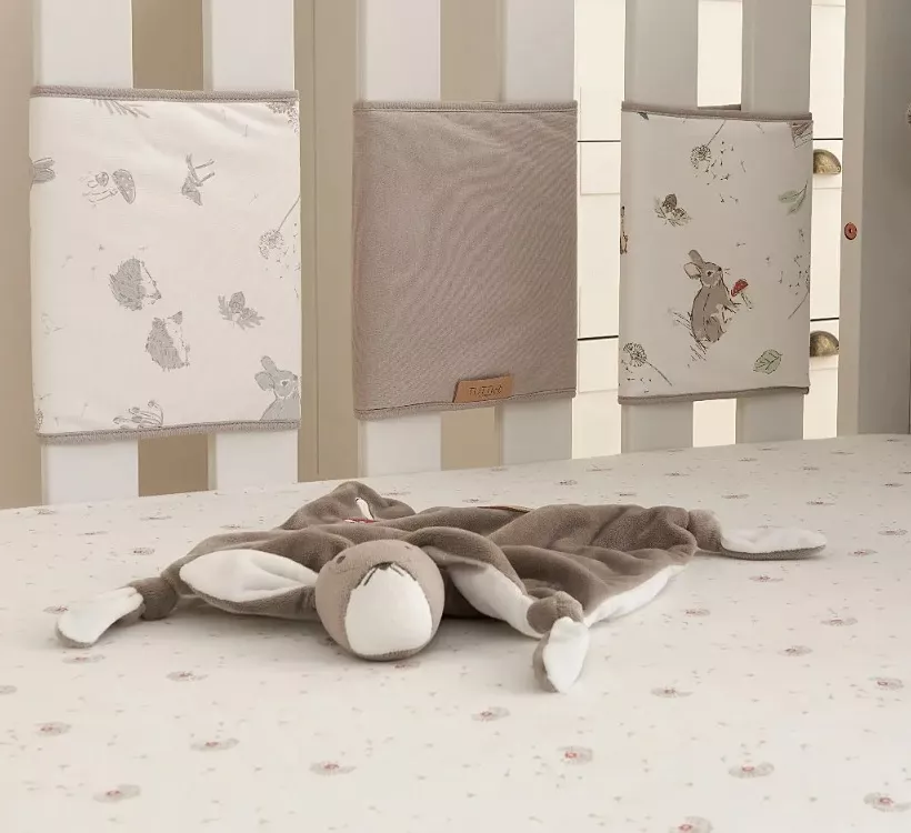 توتي بامبيني فيكا مهد الطفل ( MATTRESS + BEDDING) INCLUDED
