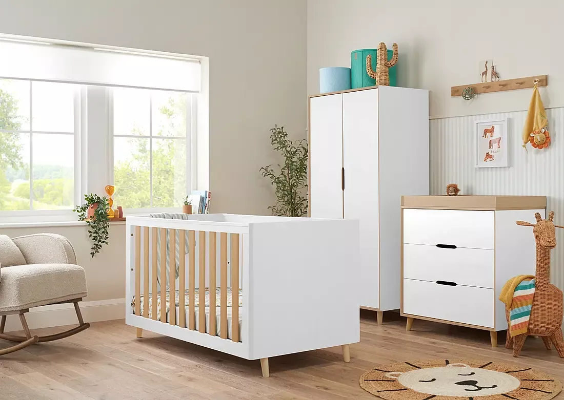 توتي بامبيني فيكا مهد الطفل ( MATTRESS + BEDDING) INCLUDED