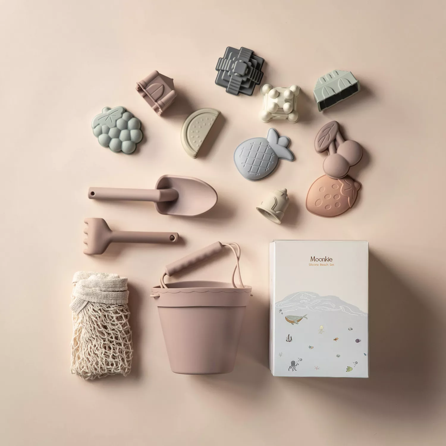 Moonkie Beach toy set