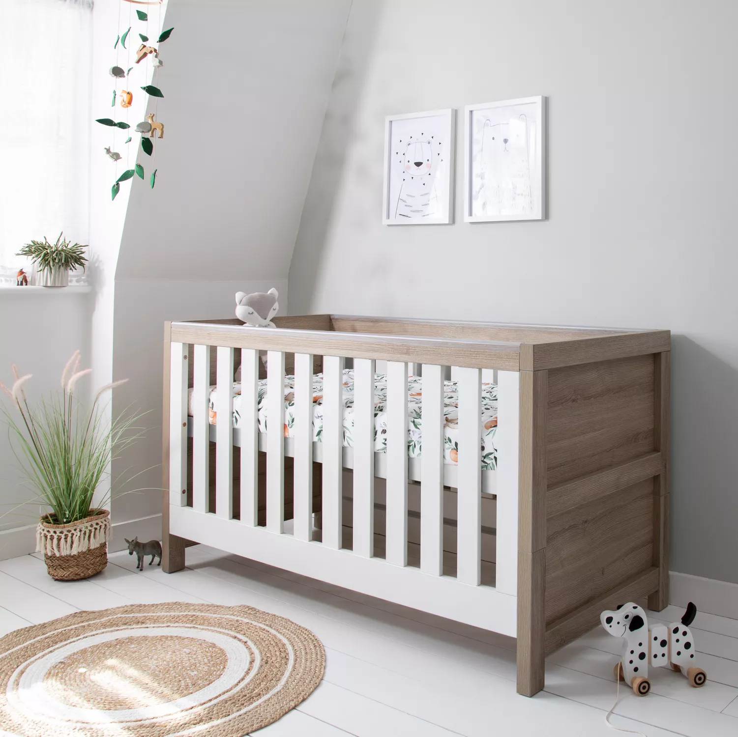 Tutti Bambini Cot Bed Modena